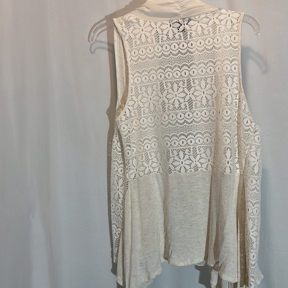 AB Studio thin layering long vest - Picture 3 of 4